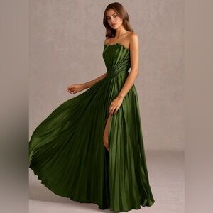 NWOT Azazie Kaia Dress